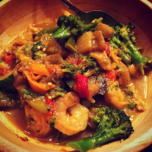 184249_689347385740_13032330_n